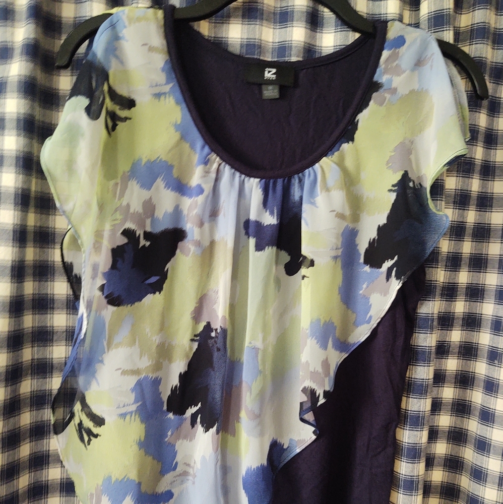 Iz, sleeveless tank with connected overlay, medium